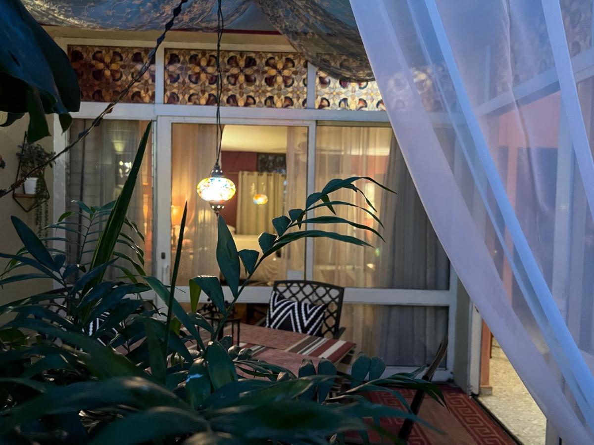 Dickinson Guest House, Guadalajara Expo Luaran gambar